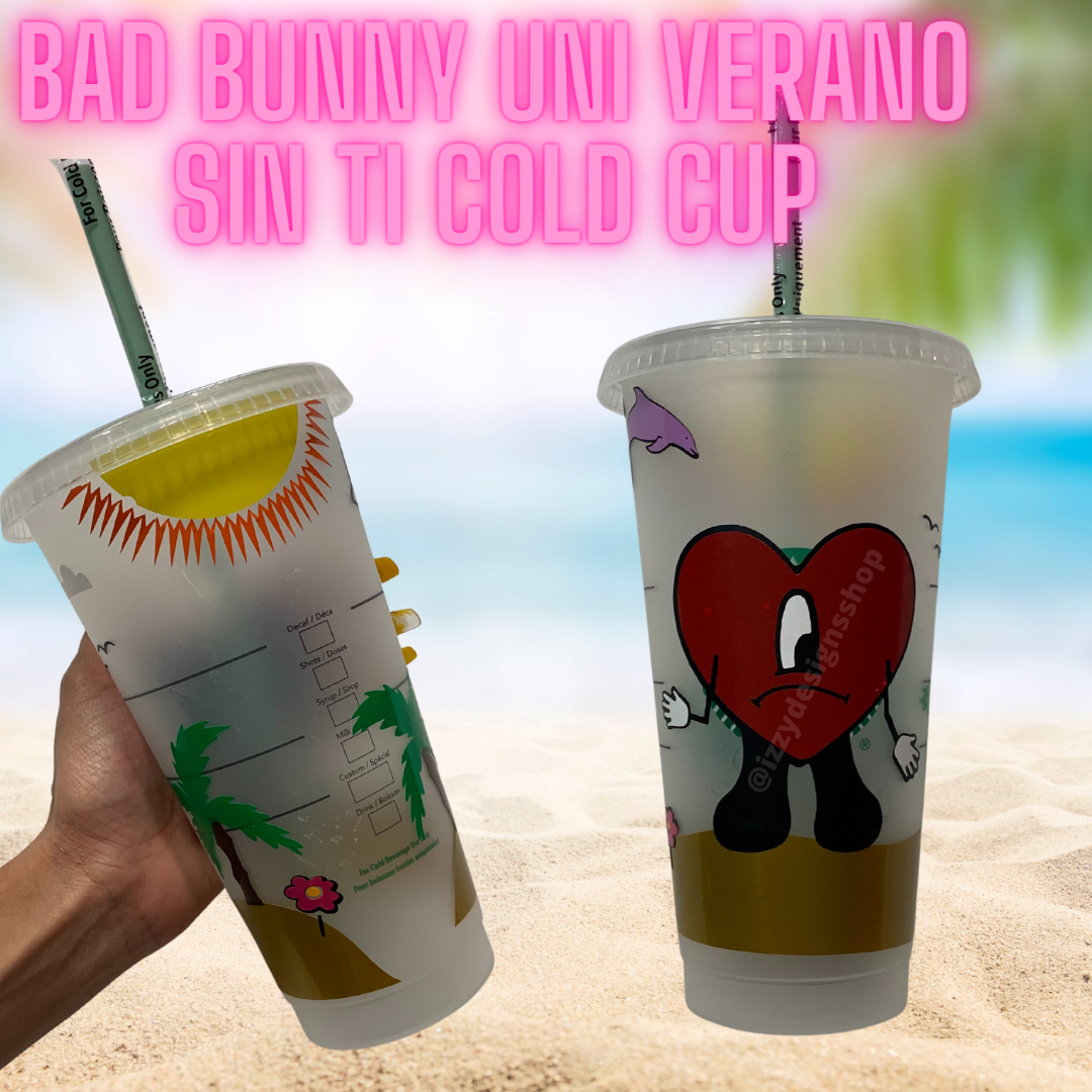 THE ORIGINAL: 12 Bad Bunny Solo Shot Cups / Bad Bunny Adult Drink Reusable  / Girls Trip / Pool Party Favors / Bad Bunny Merch 